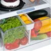 Nevera Challenger 256 litros, gaveta con frutas y verduras frescas