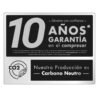 Sello de 10 años de garantía en el compresor de la nevera Haceb 271 litros, producción carbono neutro