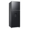 Nevera Samsung RT31DG5220B1 negra con dispensador de agua vista en ángulo