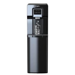Dispensador de agua Whirlpool WK0260B sirviendo hielo en un vaso, salida única para agua y hielo